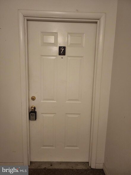 45 N Green St, Unit 7 in Berkeley Springs, WV - Building Photo - Building Photo