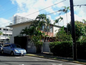 Iolani Gardens in Honolulu, HI - Building Photo - Building Photo