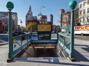 422 Clermont Ave, Unit 1 in Brooklyn, NY - Building Photo - Building Photo