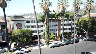 Los Feliz Palms in Los Angeles, CA - Building Photo - Other