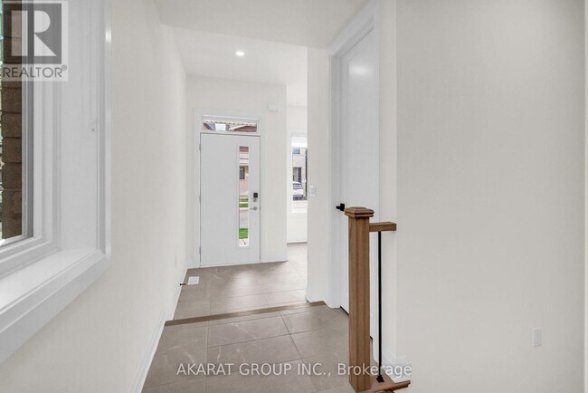 91 Bezel Ln in Oakville, ON - Building Photo - Building Photo