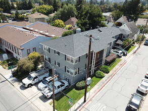 424 Williams in San Mateo, CA - Foto de edificio - Building Photo