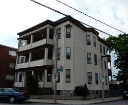 241-243 Woodrow Ave Apartamentos