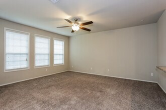 202 Shetland Ct in Waxahachie, TX - Building Photo - Building Photo