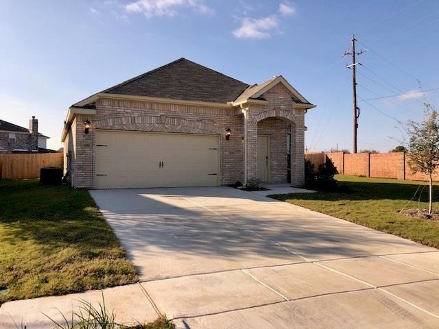 101 Jimmie Birdwell Blvd in Ferris, TX - Foto de edificio