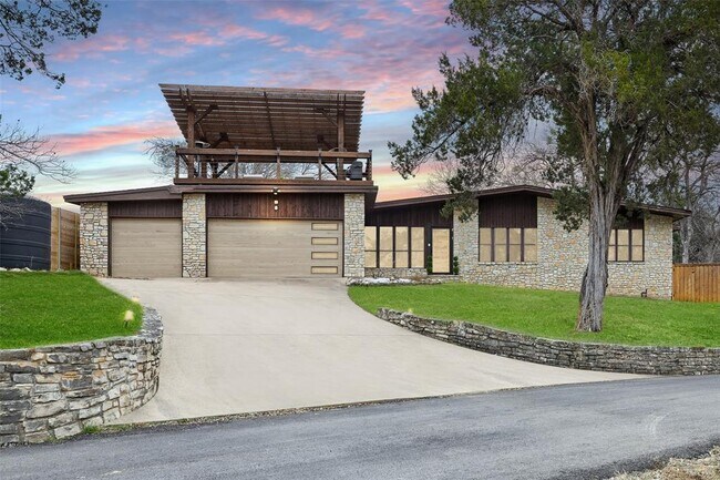 property at 119 Vicinity Trail