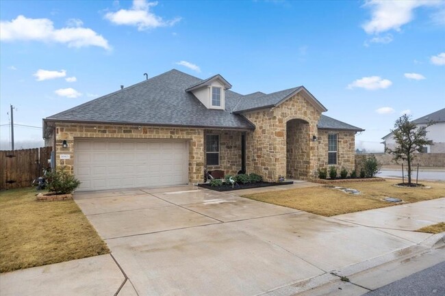 16801 Casa Anna Dr. in Pflugerville, TX - Building Photo - Building Photo