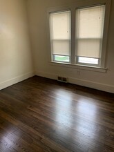 62 Manatee Ave in Hazel Park, MI - Foto de edificio - Building Photo