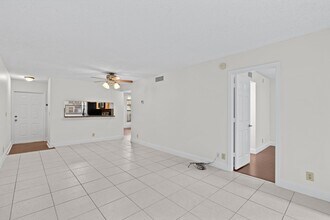 3129 Millwood Terrace in Boca Raton, FL - Building Photo - Building Photo