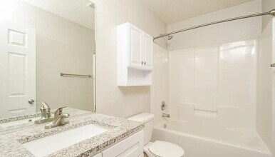 3516 Chelsea Village Ln in Winston-Salem, NC - Building Photo - Building Photo