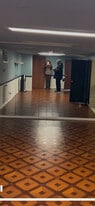 118 Sycamore St, Unit LowerLevel in West Hempstead, NY - Building Photo