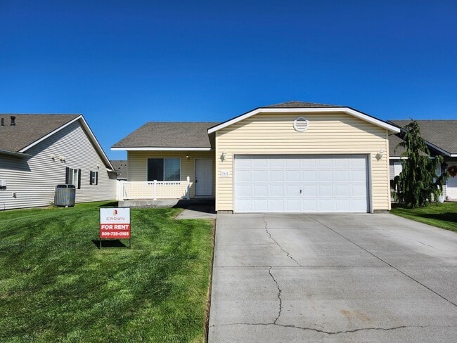 property at 7815 Deschutes Dr