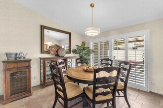 170 Vía Tramonto in Palm Desert, CA - Building Photo - Building Photo