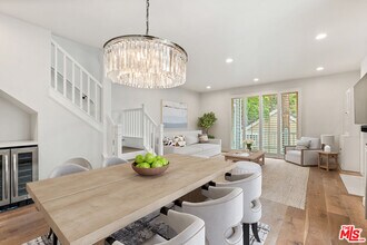 8505 Gulana Ave in Los Angeles, CA - Building Photo - Building Photo