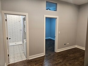 831 S Western Ave in Chicago, IL - Building Photo - Building Photo