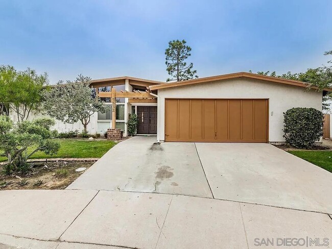 5532 Soderblom Ct in San Diego, CA - Building Photo - Building Photo