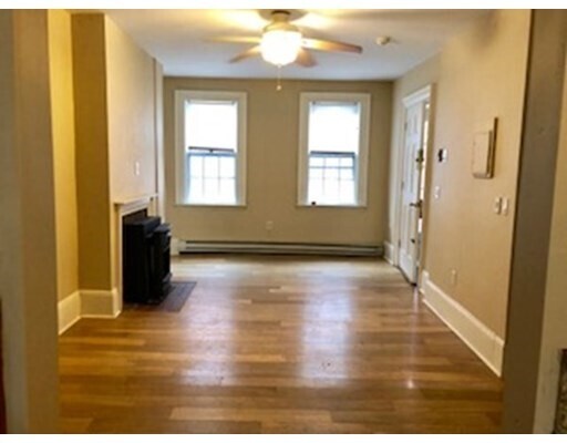 100 Revere St, Unit 1 in Boston, MA - Building Photo