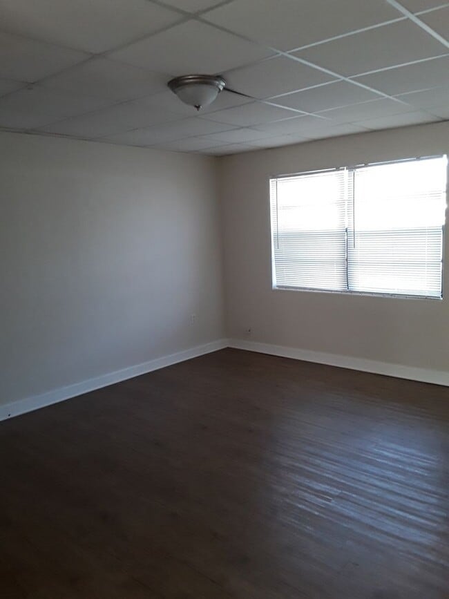 120 Laurel Oak St in West Melbourne, FL - Building Photo - Building Photo
