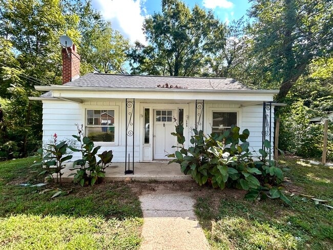 property at 309 Coggins Ave