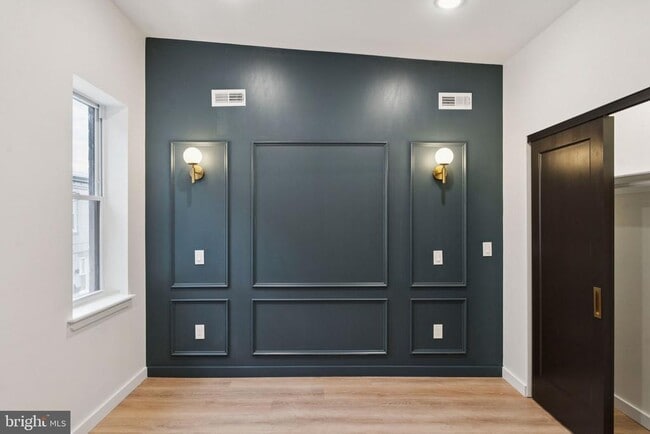 property at 1544 S Bambrey St