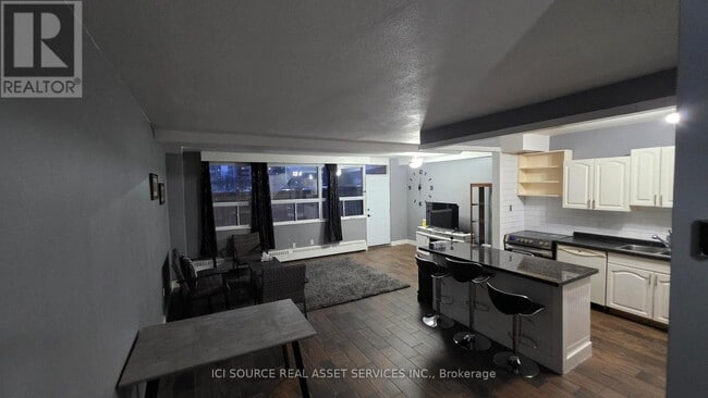 property at 15 Nicklaus Dr