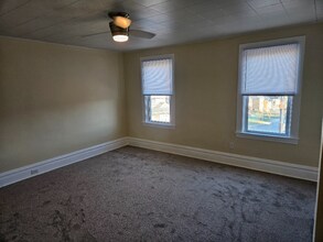 1218A Valley St in Mckees Rocks, PA - Building Photo - Building Photo