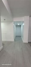 8635 NW 8th St in Miami, FL - Building Photo - Building Photo