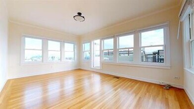 42 Loyola Terrace in San Francisco, CA - Building Photo - Building Photo