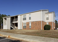 Woodridge Apartments in Athens, AL - Foto de edificio - Building Photo