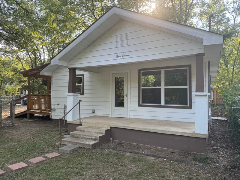 411 N Patterson St in Hot Springs, AR - Foto de edificio