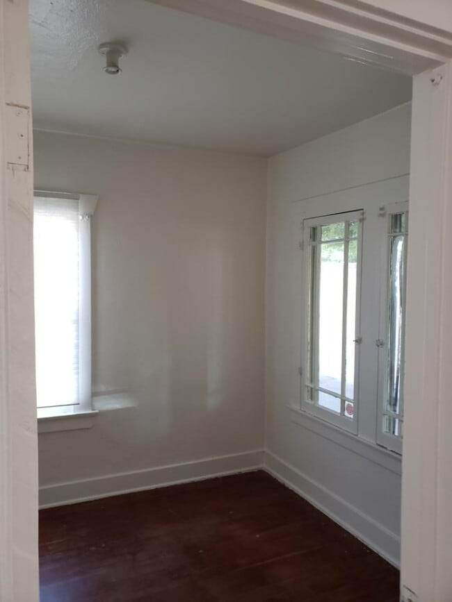 1669 Locust St in Pasadena, CA - Building Photo - Building Photo
