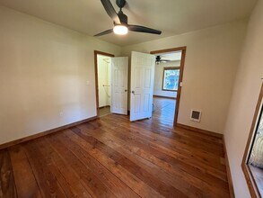 23 S Main St in Falls City, OR - Building Photo - Building Photo