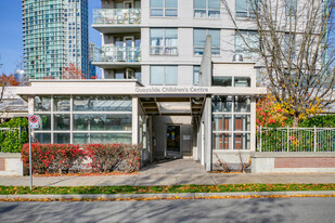 Quayside in Vancouver, BC - Building Photo - Building Photo