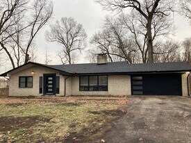 17120 Cherokee Dr in South Bend, IN - Building Photo