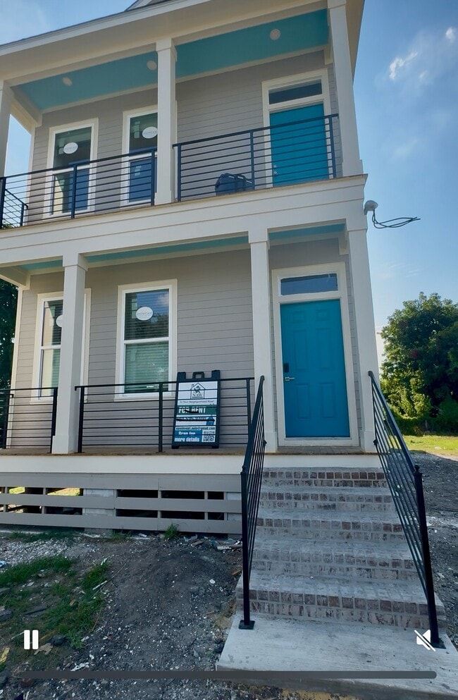 property at 4714 Dodt Ave