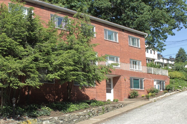 600 Allenby Ave, Unit 6