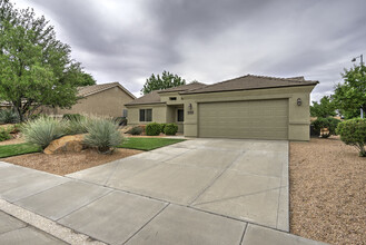 2011 W 1820 N in Saint George, UT - Building Photo - Building Photo