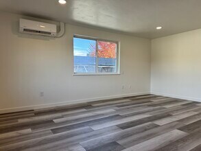 903 Sunny Ln in Nampa, ID - Building Photo - Building Photo