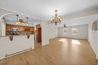 136 Clifton Blvd in Clifton, NJ - Building Photo - Building Photo