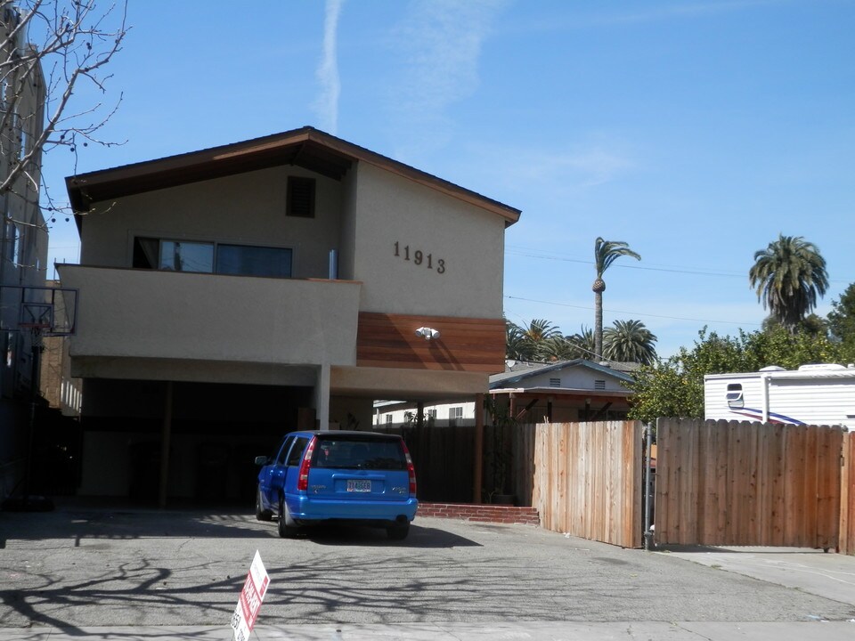 11913 Culver Blvd, Unit 3 in Los Angeles, CA - Building Photo