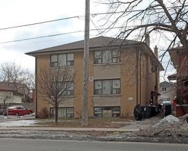 49 Evans Ave in Toronto, ON - Building Photo - Building Photo