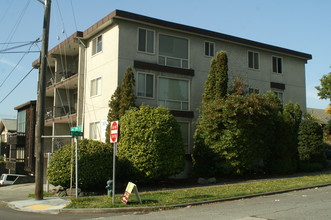 Greenlake Arms in Seattle, WA - Building Photo - Other