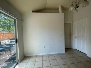 8910 Mission Stream in San Antonio, TX - Building Photo - Building Photo