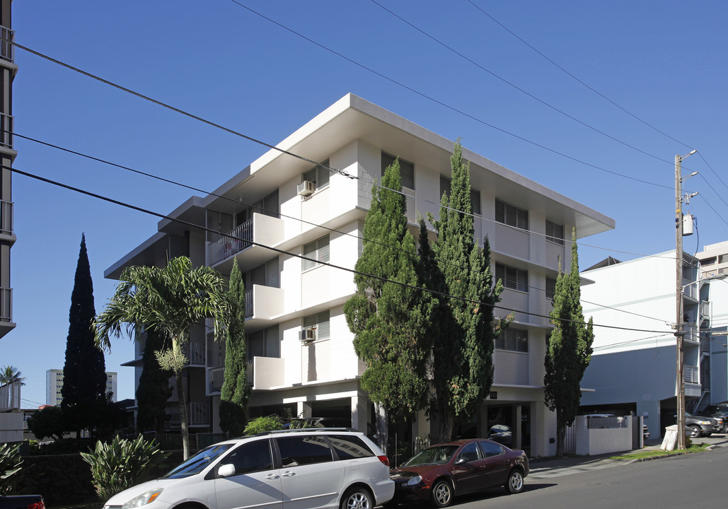 1323 Heulu St in Honolulu, HI - Foto de edificio