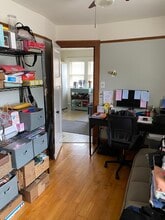 5805 W Wells St in Wauwatosa, WI - Building Photo - Building Photo