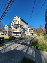 157 N Clinton St in Poughkeepsie, NY - Building Photo - Building Photo