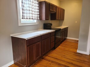29 Franklin St in Whitman, MA - Building Photo - Building Photo