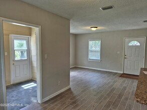 4717 CAMBRIDGE in Jacksonville, FL - Building Photo - Building Photo