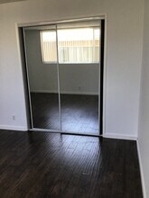 11655 Gorham Ave in Los Angeles, CA - Building Photo - Building Photo