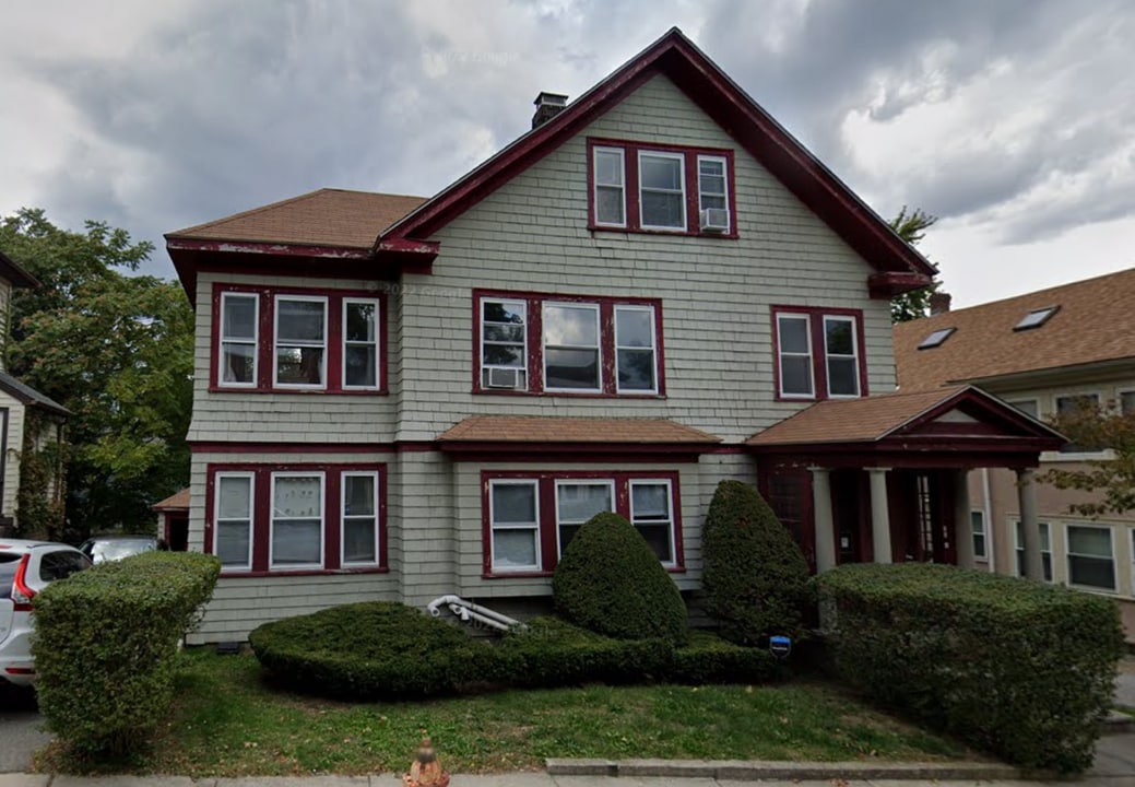 16 Gerald Rd, Unit 1 in Boston, MA - Building Photo